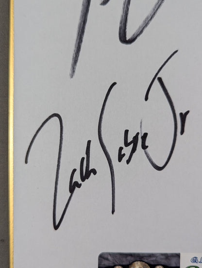 小川良成＆ザック・セイバーJr.vs石森太二＆小峠篤司(写真シール貼付)