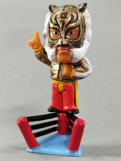 4th Tiger Mask (Jacket Wearing Corner Post)