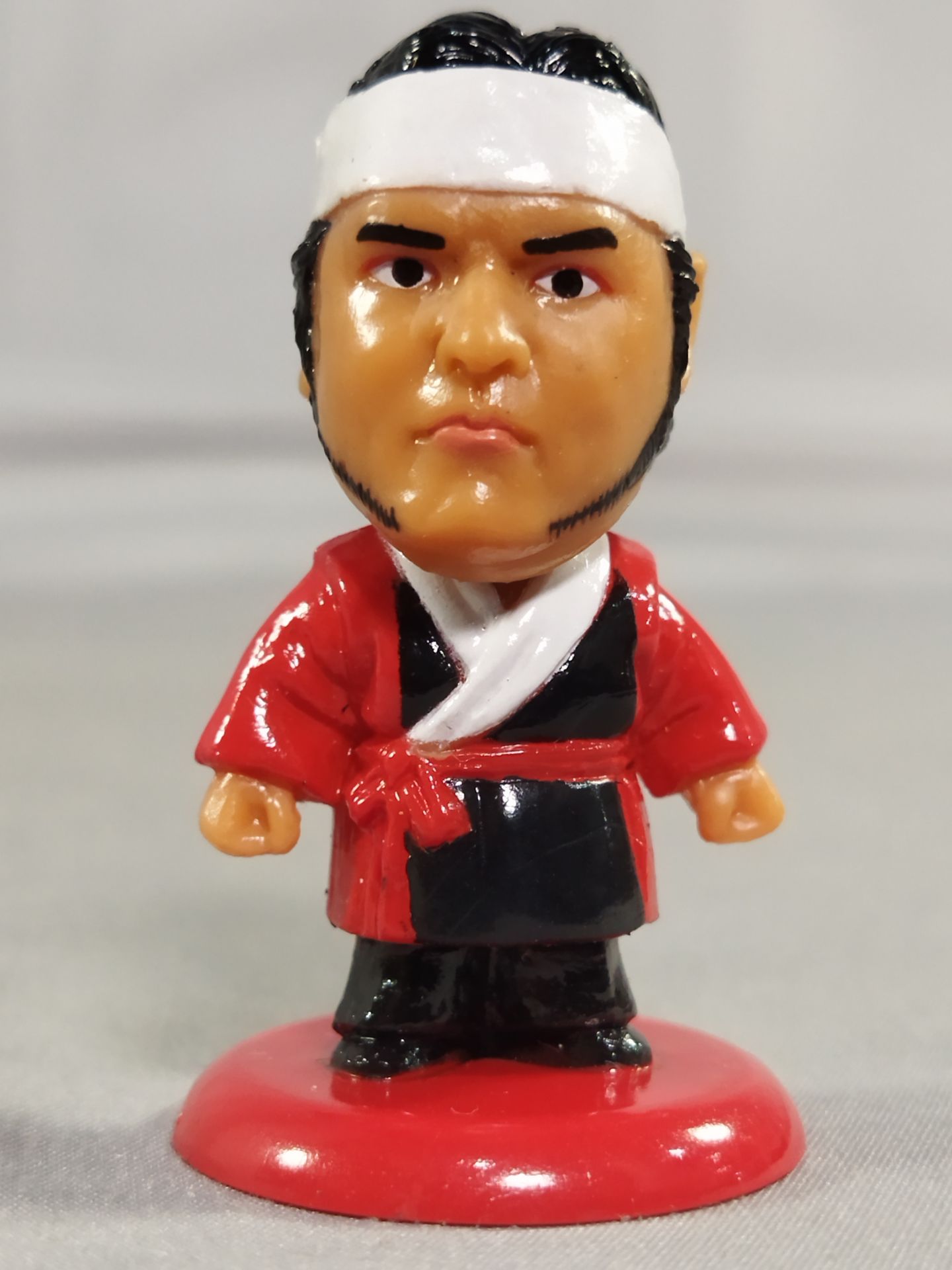 Shinya Hashimoto  (B) Gown