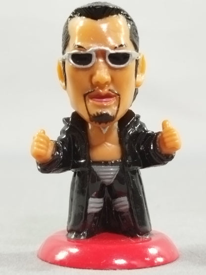 Masahiro Chono  (B) Black Gown