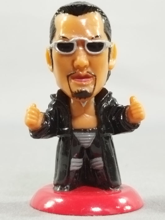 Masahiro Chono  (B) Black Gown