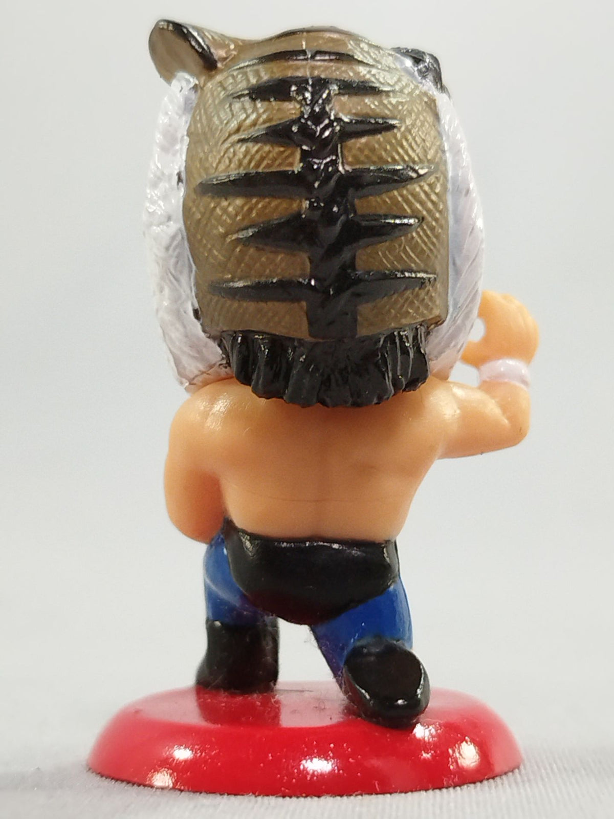 The first Tiger Mask (F) Mask Torn