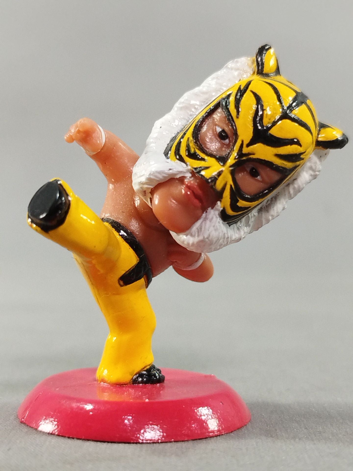 4th Tiger Mask (Right Kick, Yellow Pantaloon)