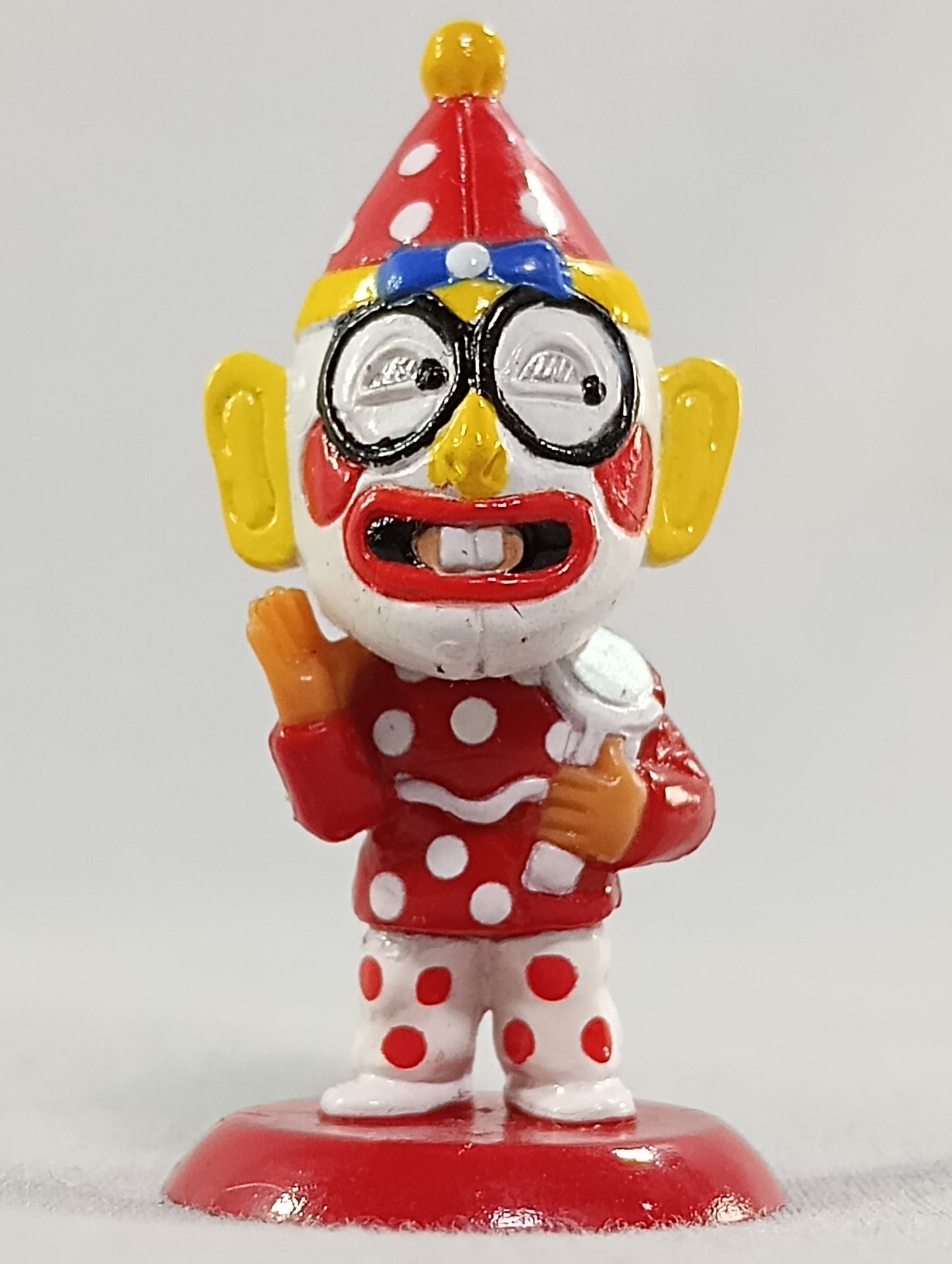 くいしんぼう仮面 – 闘道館