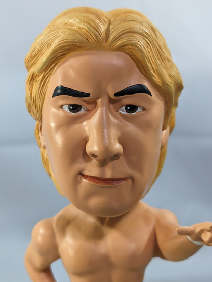 Yoshihiro Takayama  (bobbing head doll)