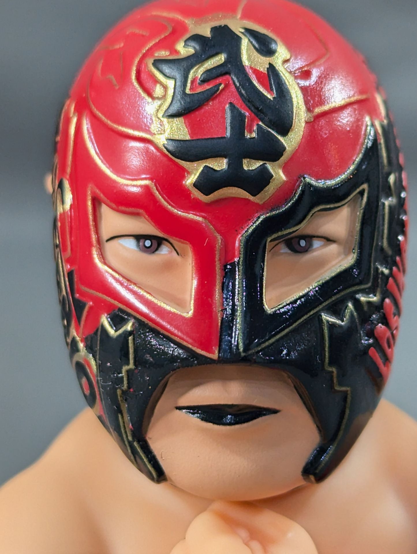 BUSHI  (Red Black Costume ver.) 16d Soft Vinyl Collection