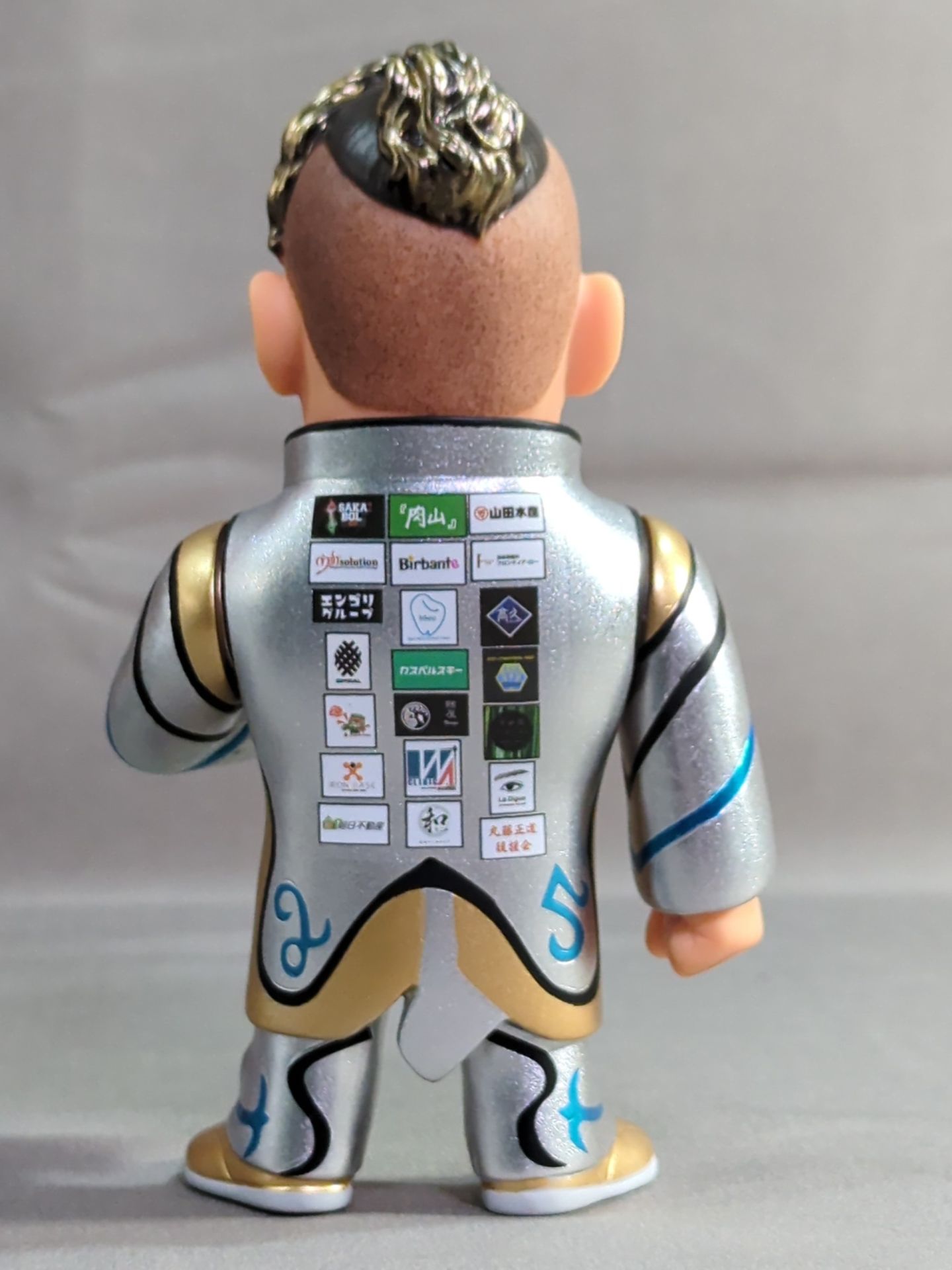 丸藤正道 16dソフビコレクション