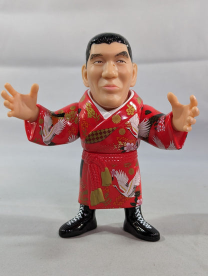 ジャイアント馬場(鶴ガウン) 16dソフビコレクション