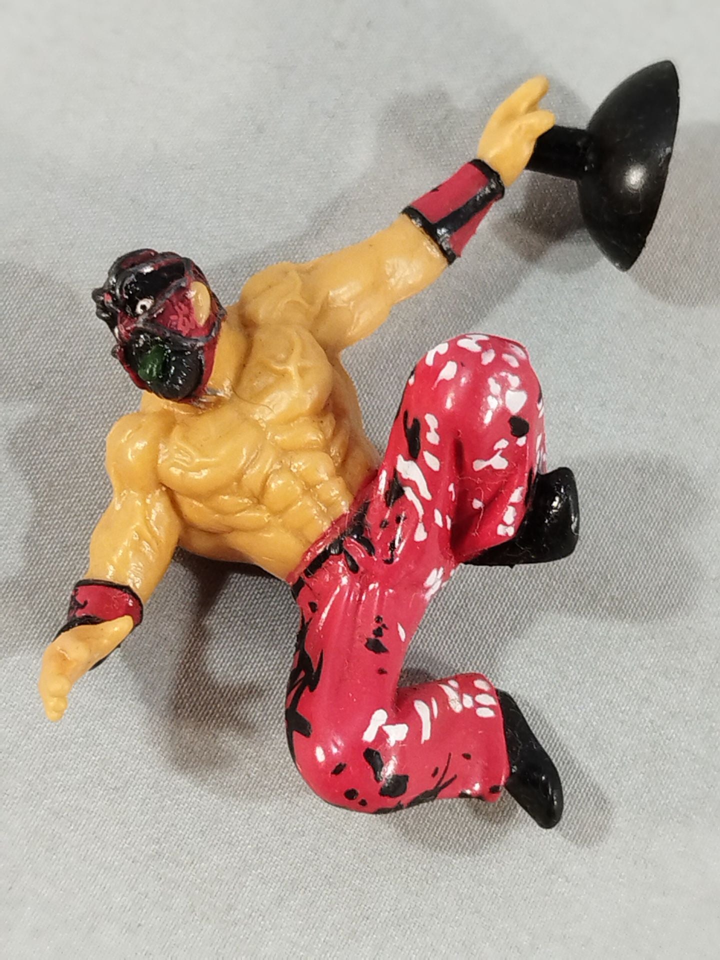 16d おもちゃ プロレスリング ノア 三沢光晴 ソフビ HAO フィギュア