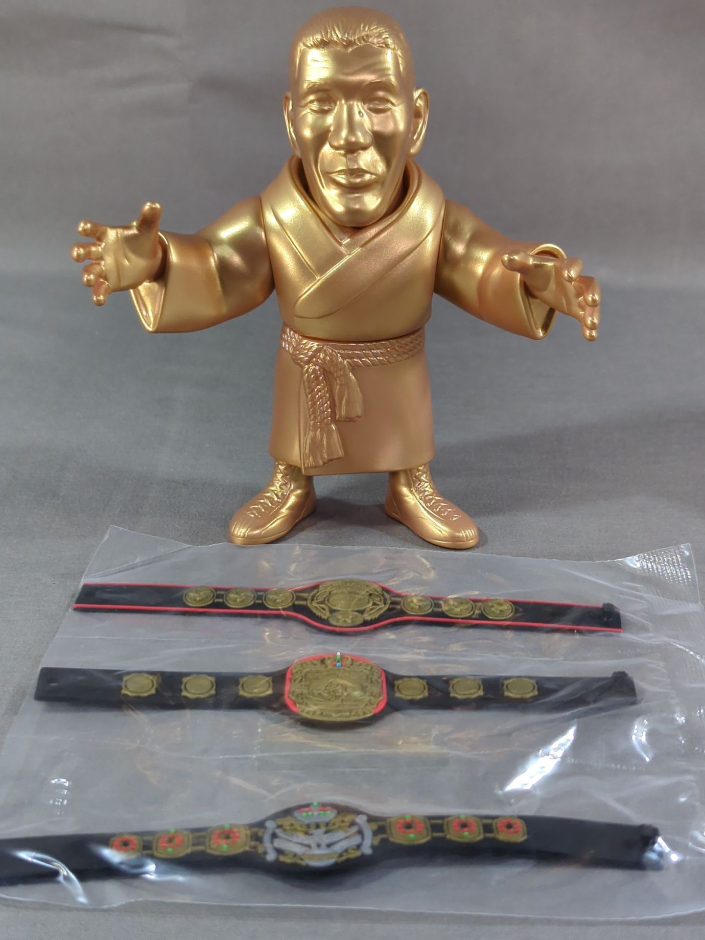 ★Giant Baba Soft Vinyl (Gold Ver.) with Triple Crown Belt ★