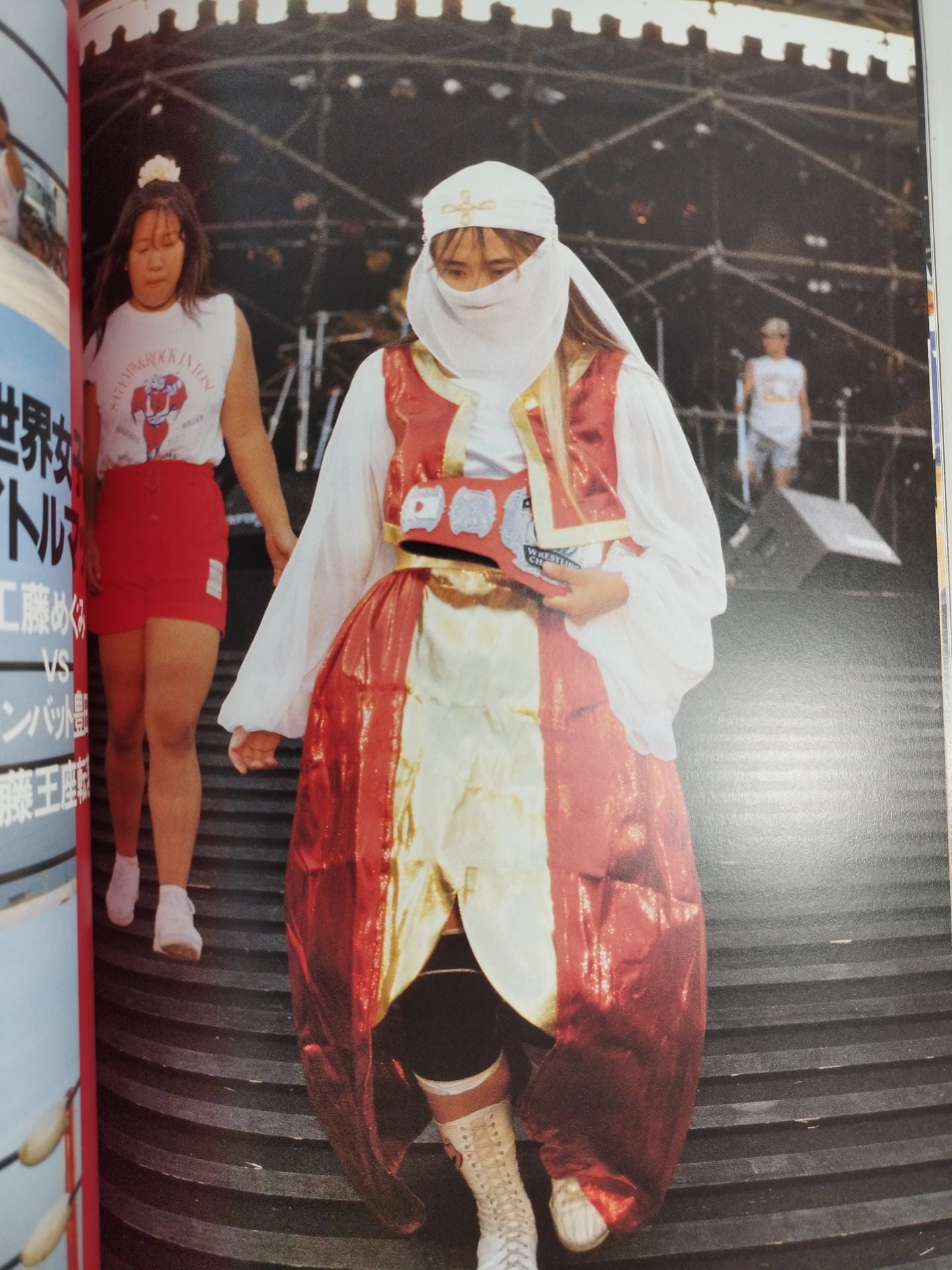 Atsushi Onita  &F.M.W. SOLDIER OF FORTUNE Arena 37°C November Issue
