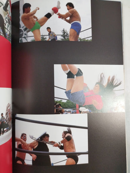 Atsushi Onita  &F.M.W. SOLDIER OF FORTUNE Arena 37°C November Issue