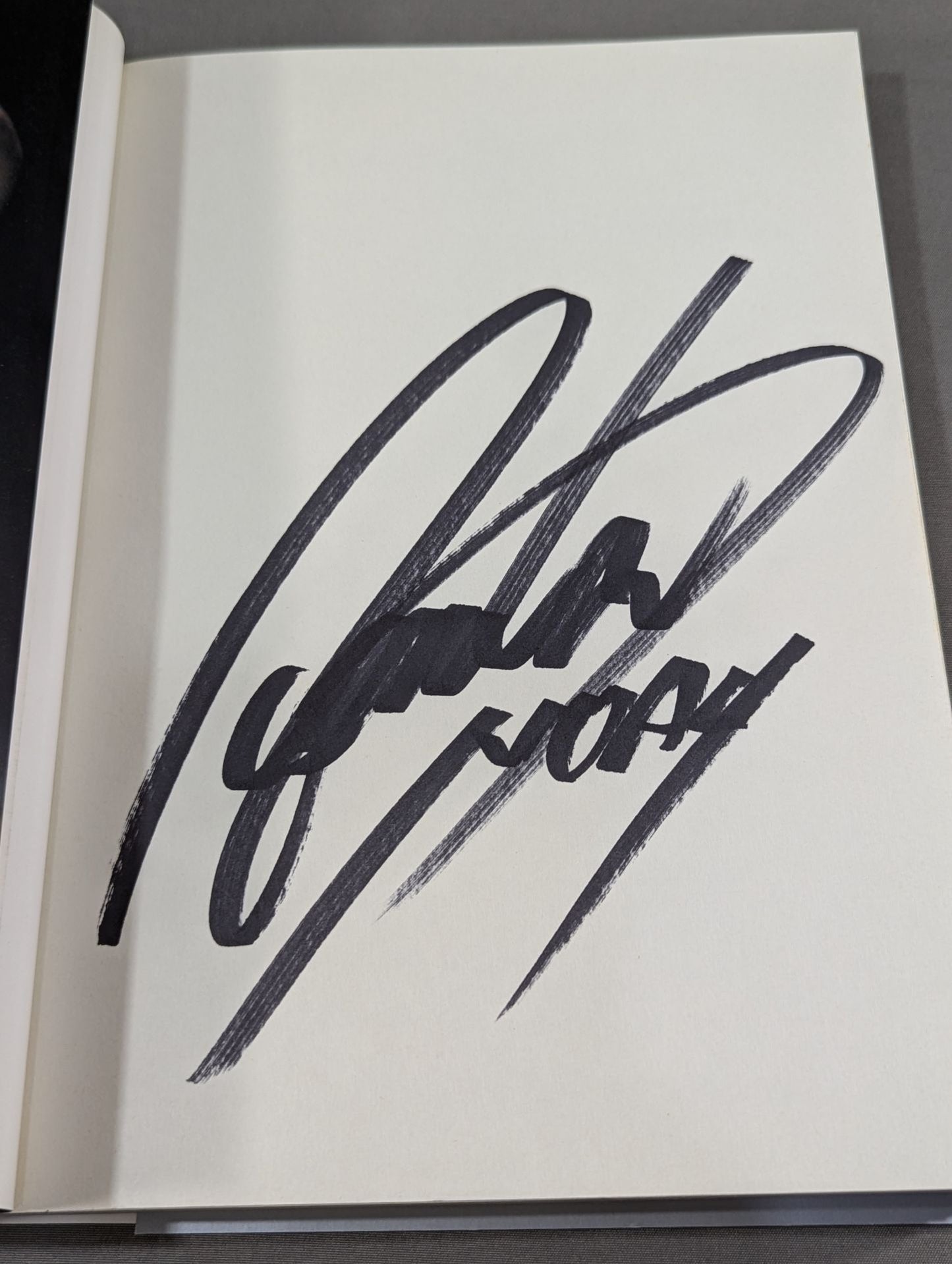 【Naomichi Marufuji  & KENTA hand signed autographSHIN-UCHI is the best place we aim for