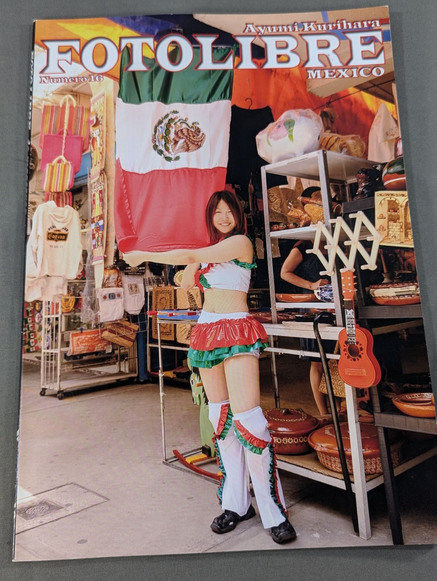 FOTOLIBRE de Mascara Numero.16