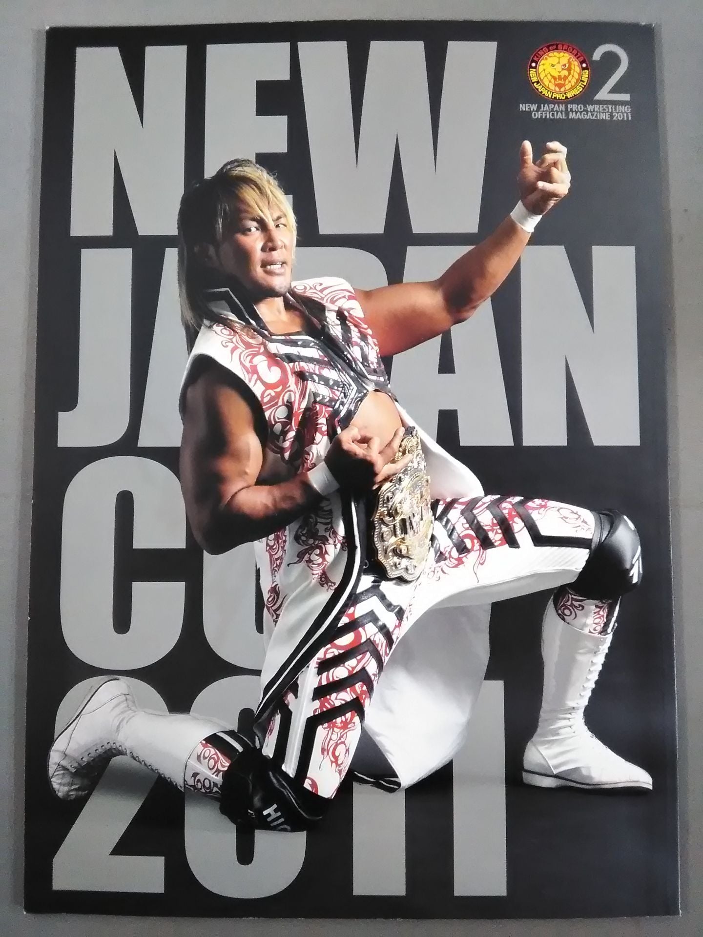 【S・S・Machine hand signed autograph 】NJPW OFFICIAL MAGAZINE 2011 Vol.2