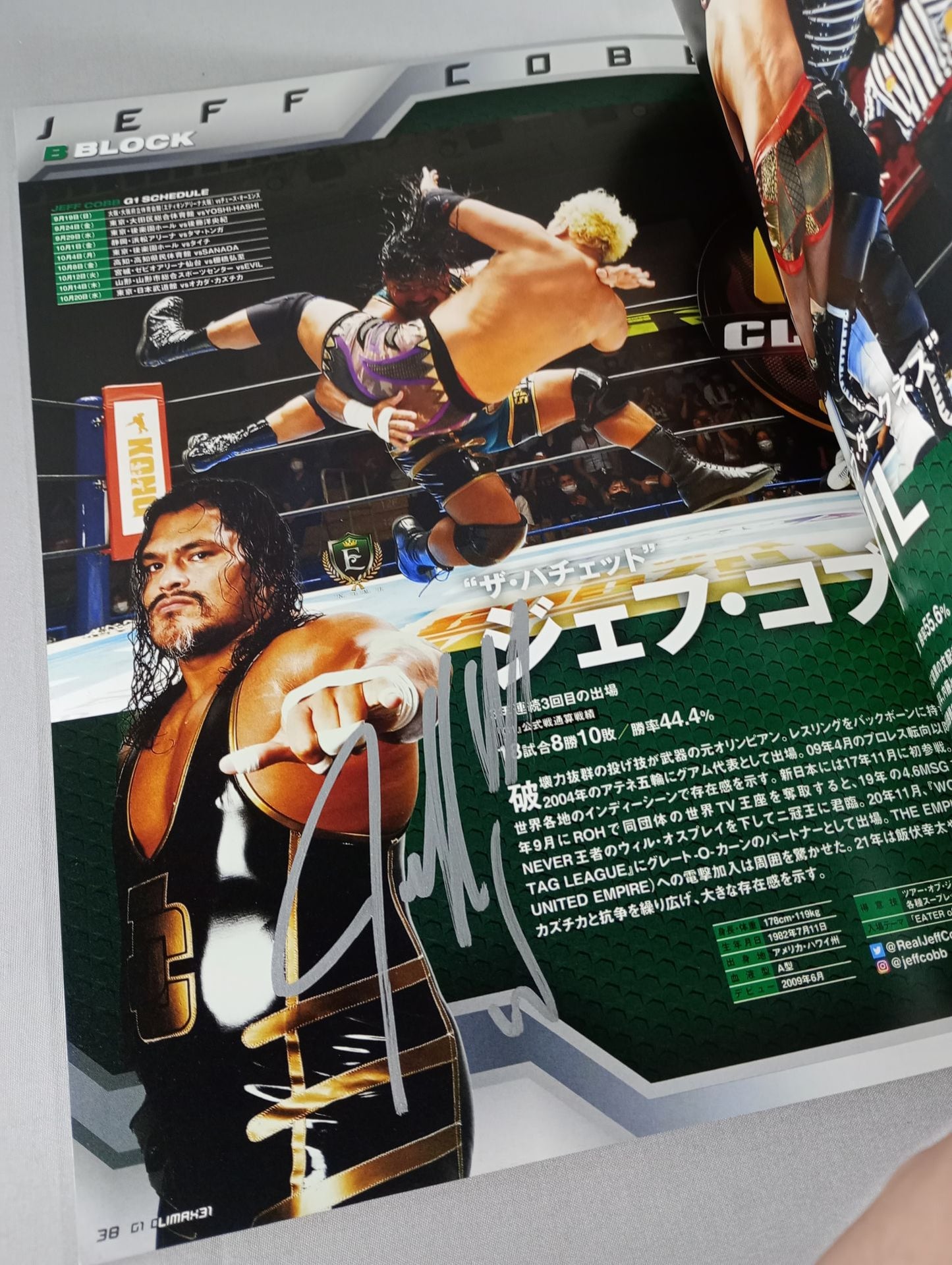[2 fighters hand signed autograph G1 CLIMAX 31 / G1 CLIMAX 31