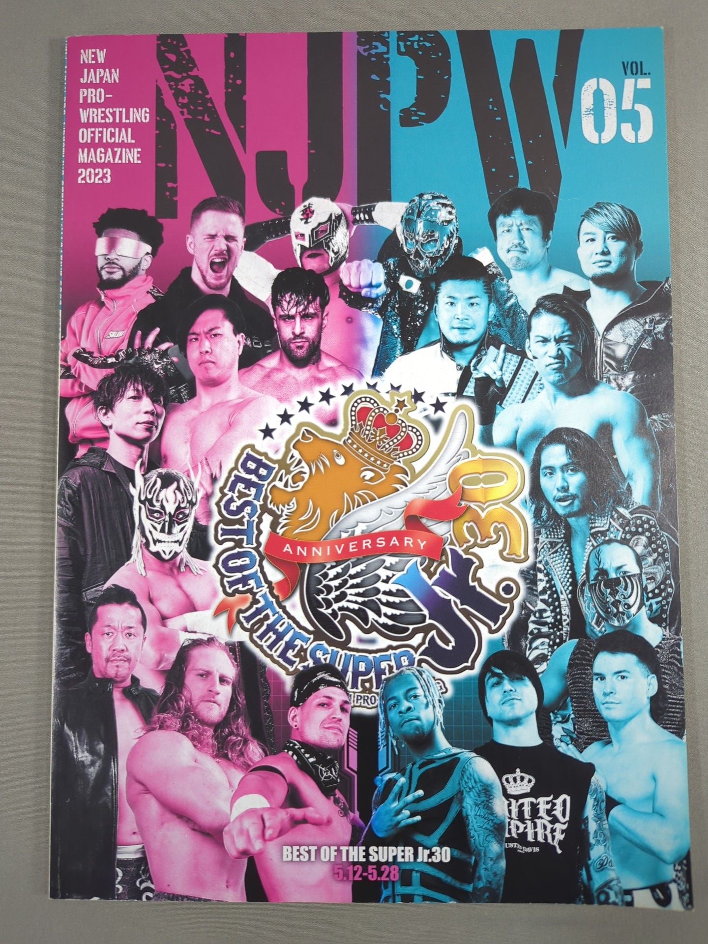 NJPW OFFICIAL MAGAZINE 2023 Vol.5