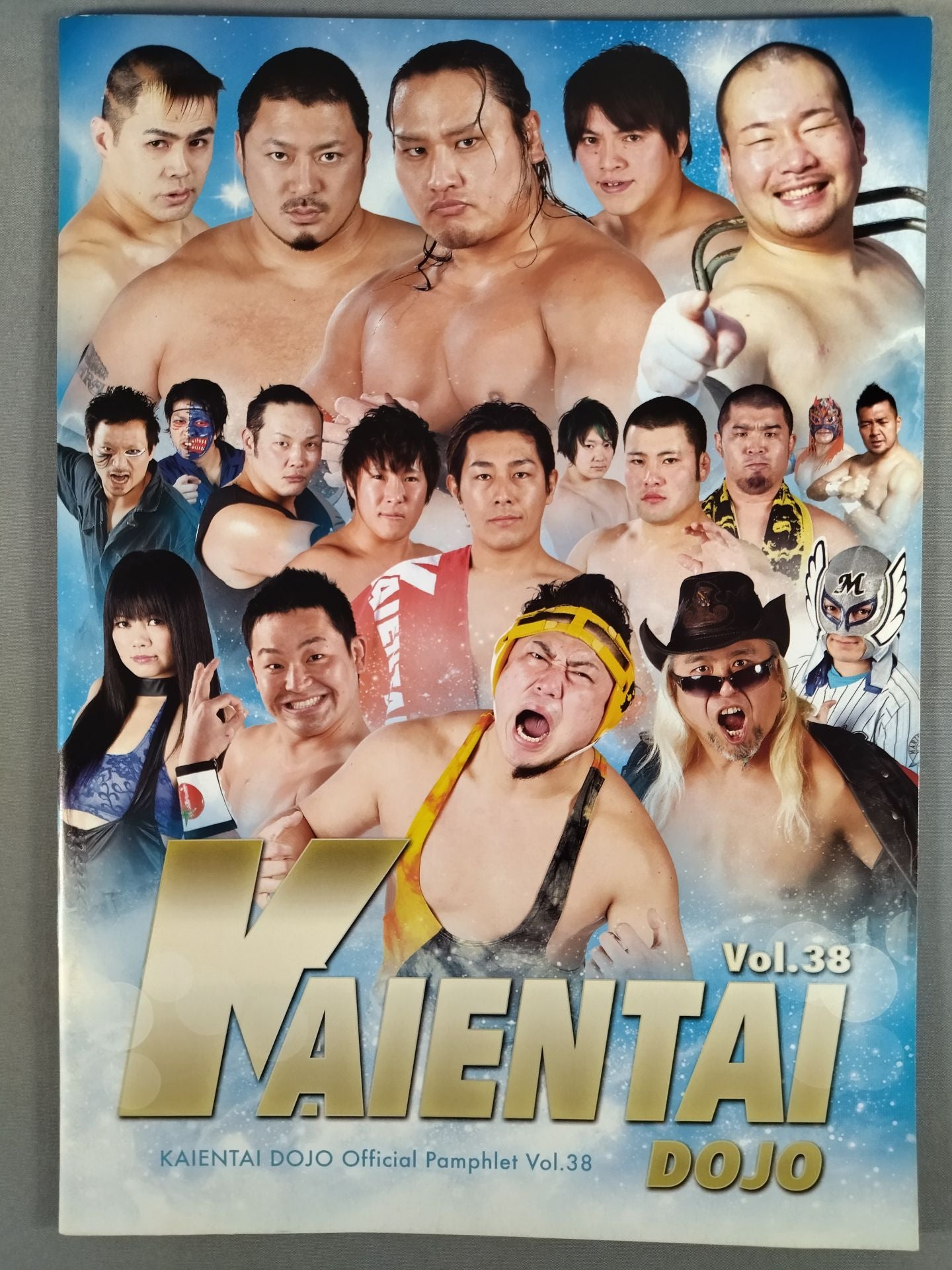 [8 fighters hand signed autograph 】KAIENTAI-DOJO Vol.38