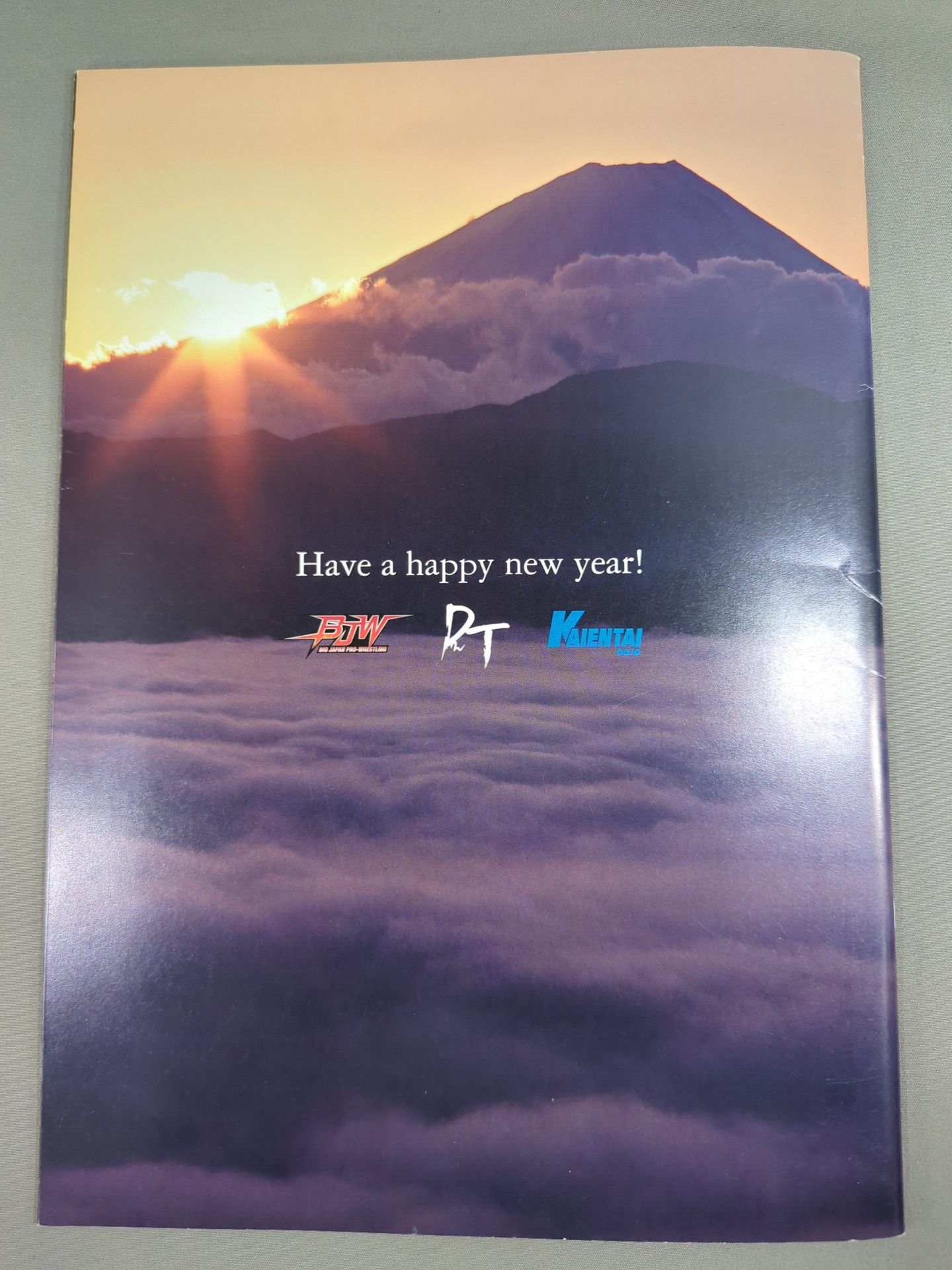 【Ryuji Ito  hand signed autograph 】The total of three parts of the world ~Great New Year's Eve Special~