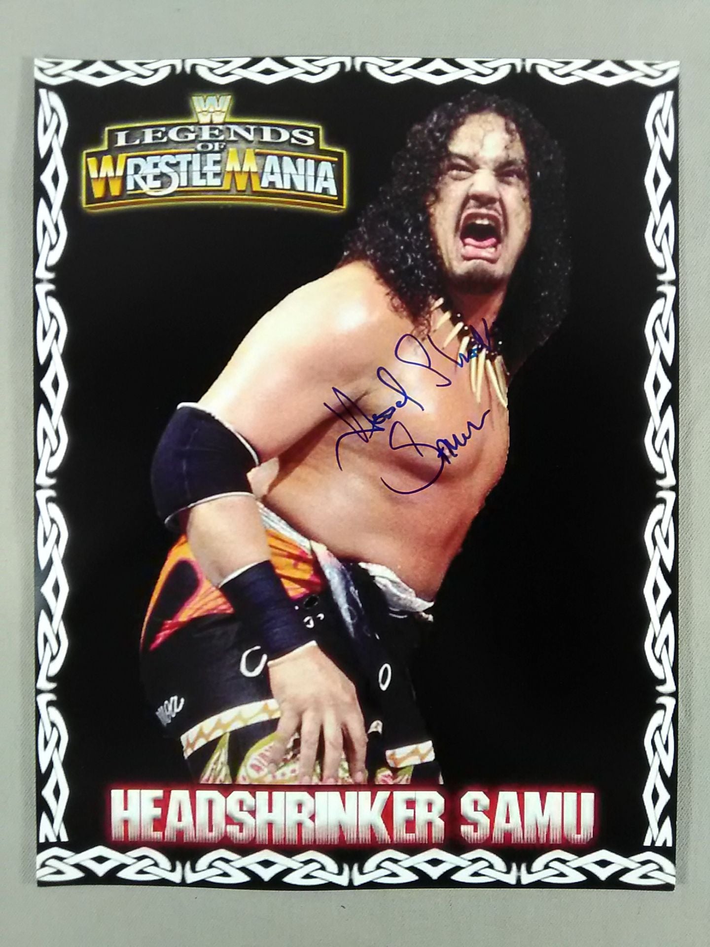 サムゥ 直筆サイン入りポートレート①