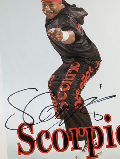 スコーピオ 直筆サイン入り ポートレート(A-1)