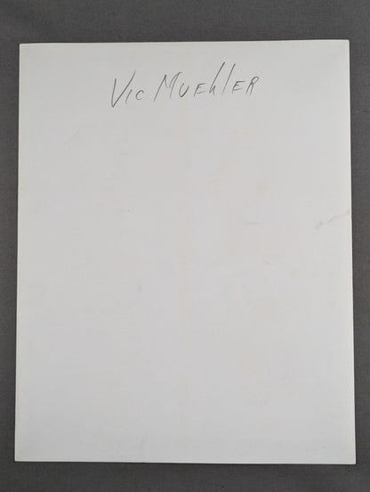Vic Mueller Black and White Pro-Photo ①