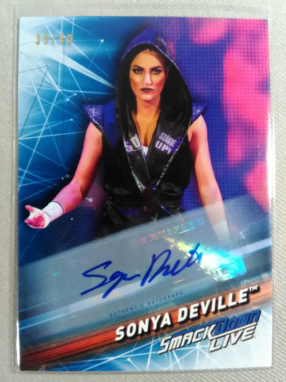 2019 WWE topps ソーニャ・デビル 公式サインカード