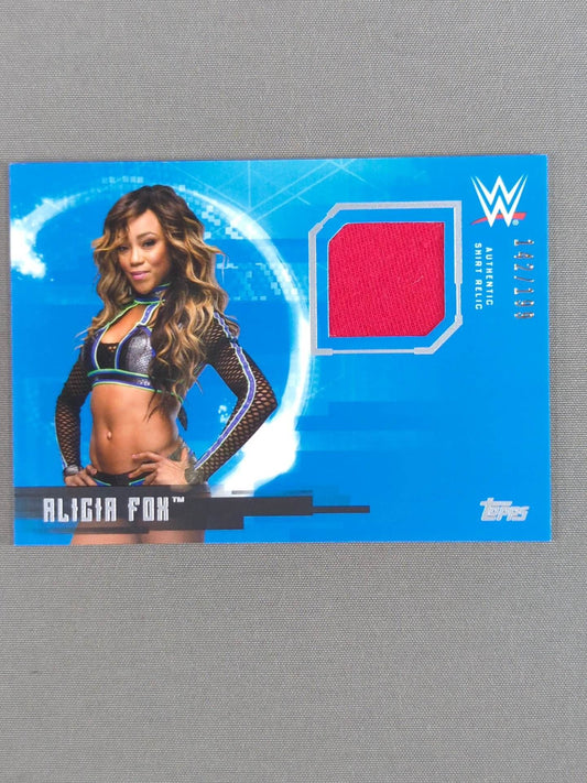 2017 WWE topps アリシア・フォックス 公式レリックカード(コスチューム)