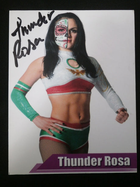 Thunder Rosa Private Autographed Card(2)