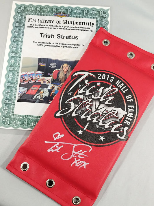 【hand signed autograph】  Trish Stratus Turnbuckle