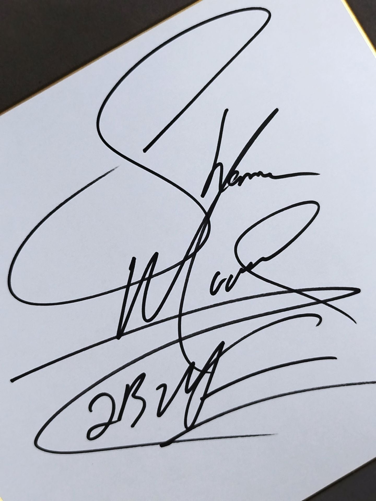 シャノン・ムーア