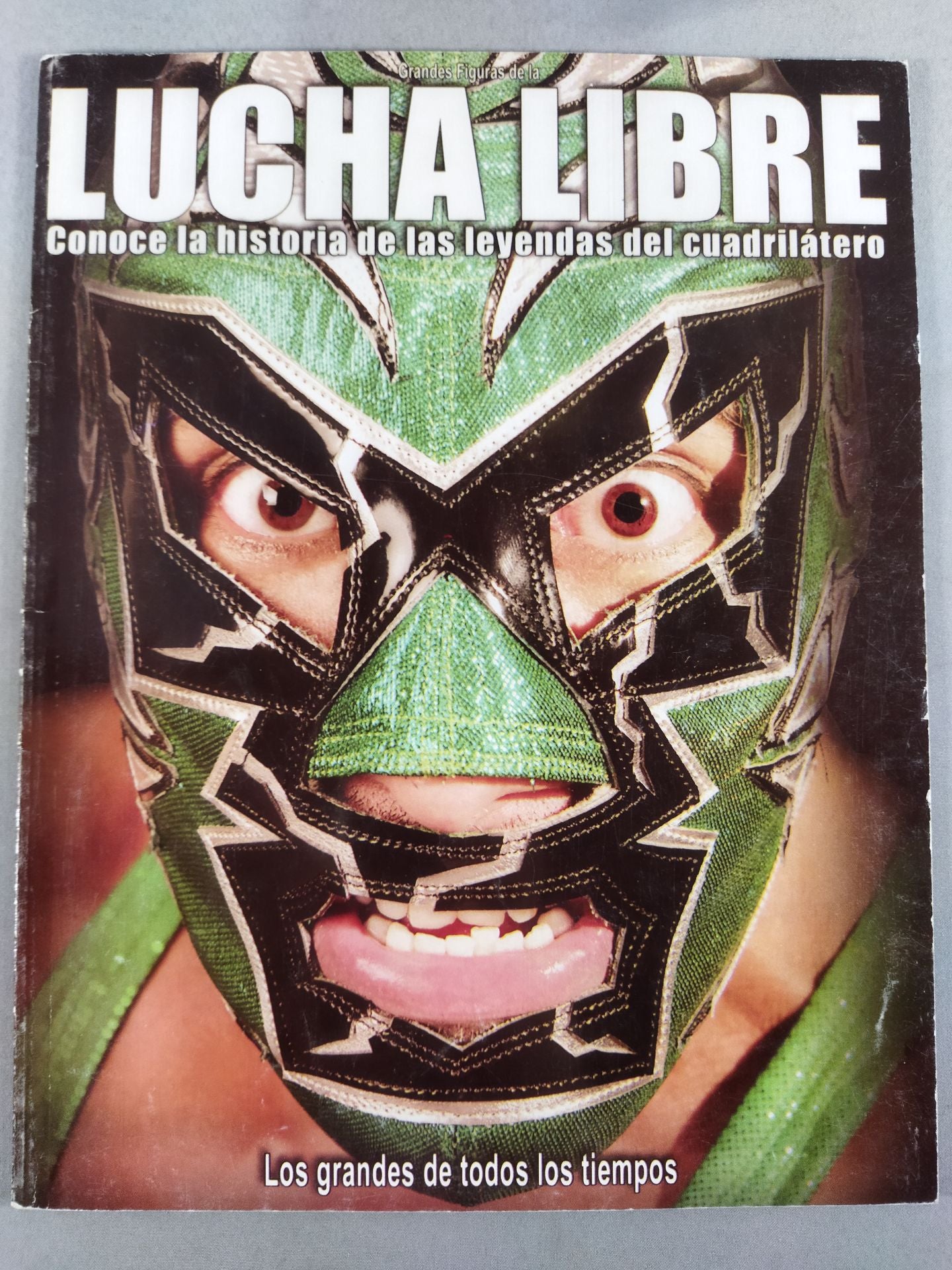 GRANDES FIGURAS DE LA LUCHA LIBRE NUMERO 17