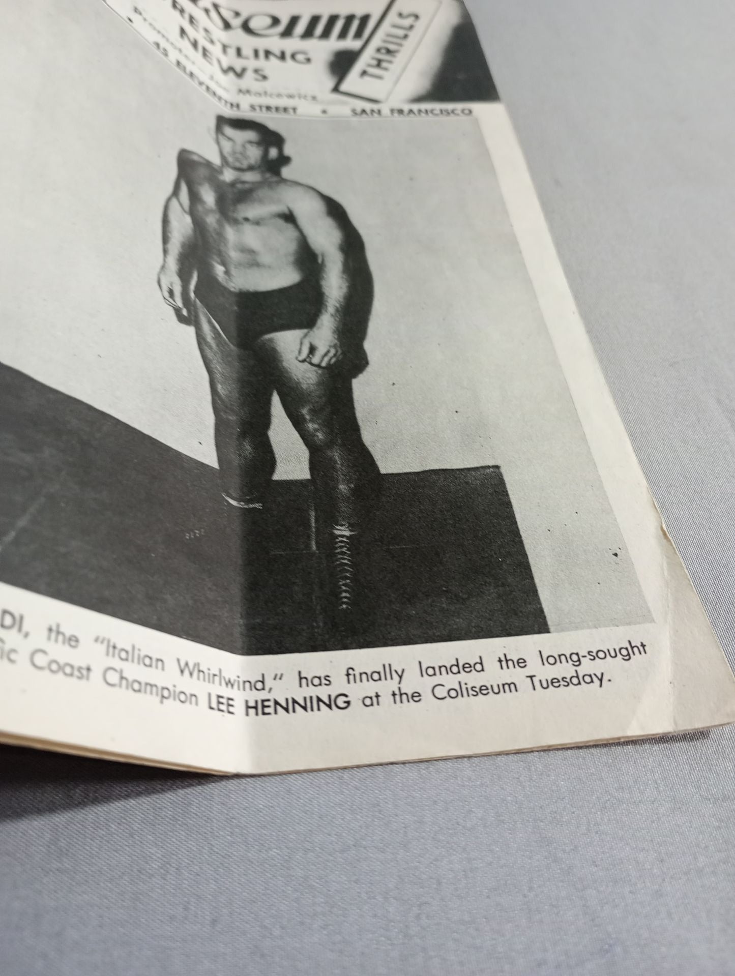 Coliseum WRESTLING NEWS(1949.3.22)