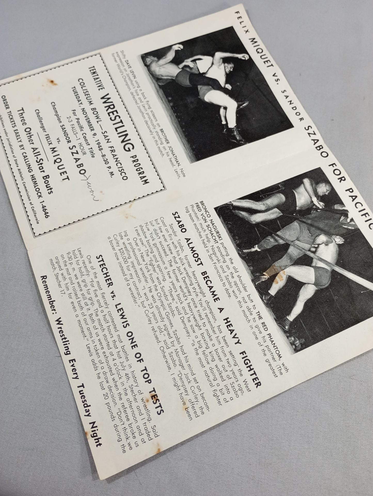 Coliseum WRESTLING NEWS(1948.11.9)