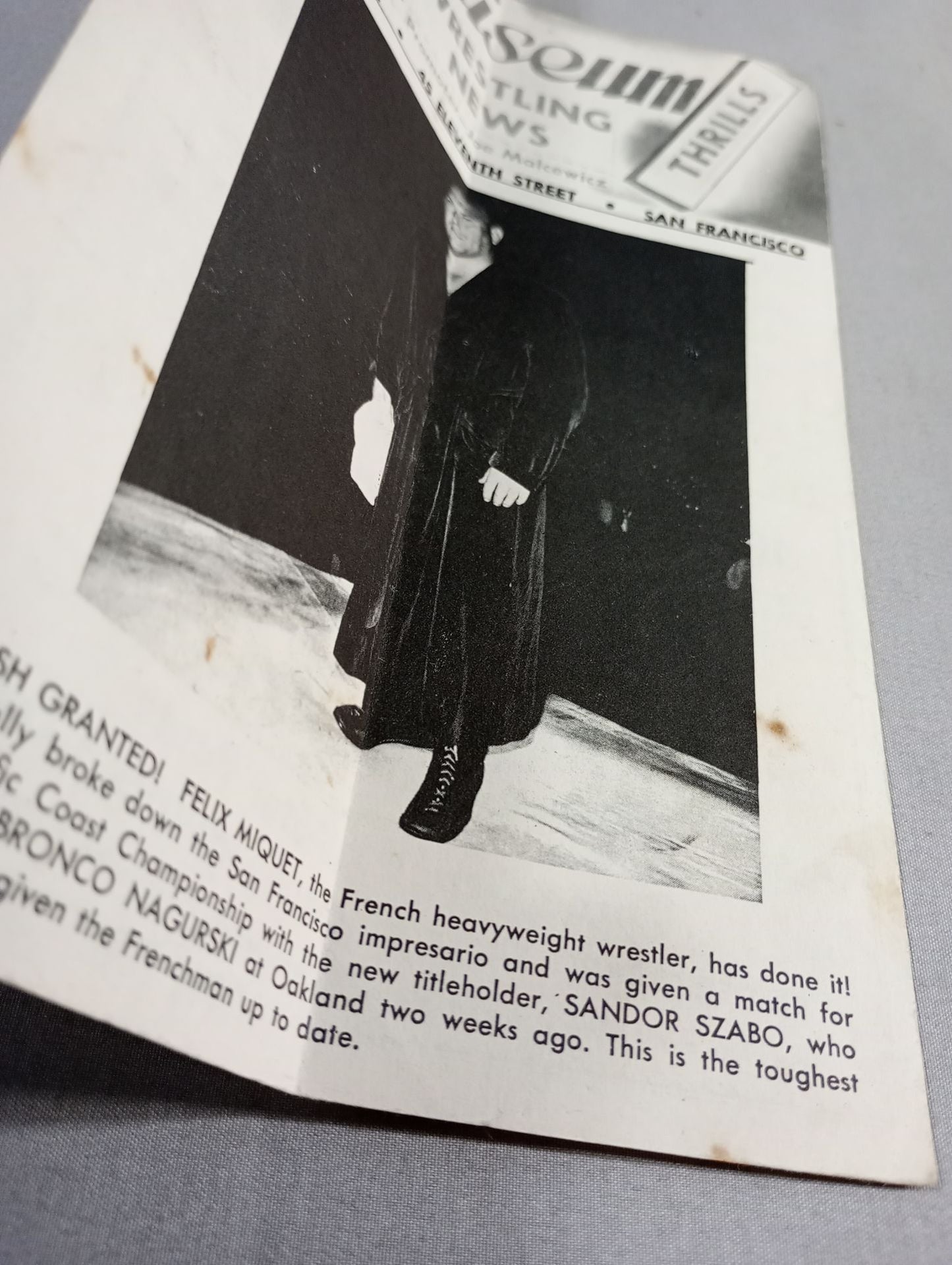 Coliseum WRESTLING NEWS(1948.11.9)