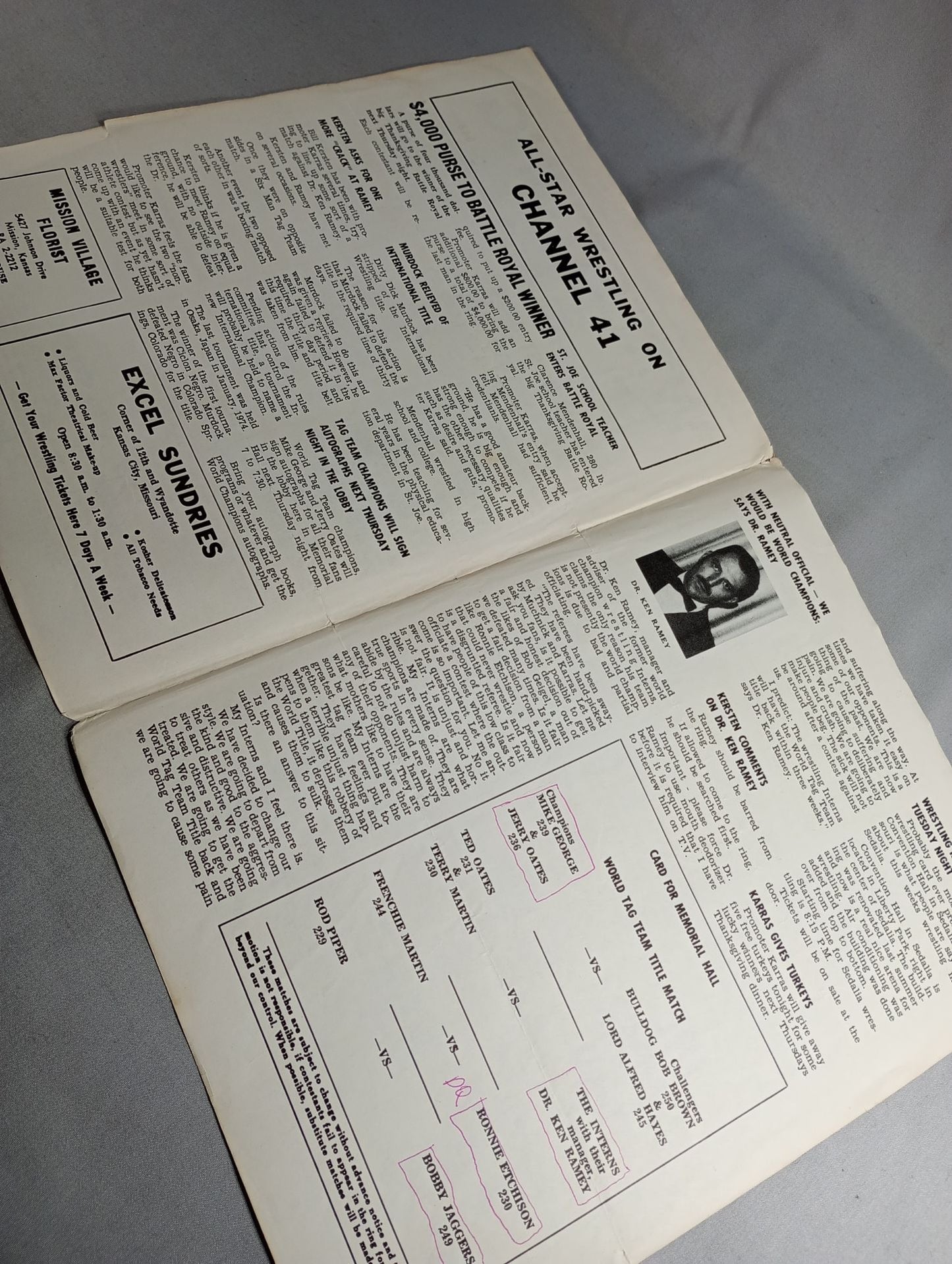 WRESTLING Vol.12 No.4 / HEART OF AMERICA SPORTSNEWS ATTRACTIONS INC.