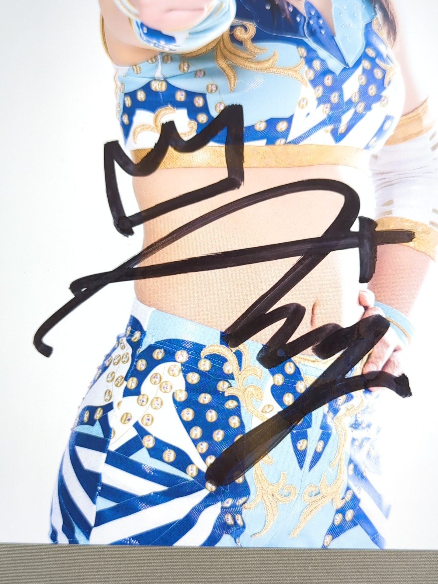 天咲光由 直筆サイン入り ポートレート(G-3)