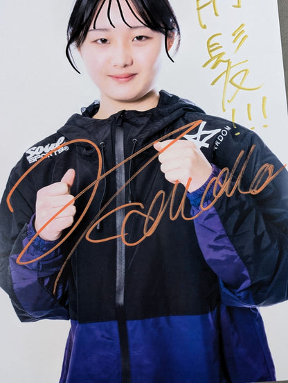 ★ Pre-debut ver★ Minami Komomo hand signed autograph Pro-Photo 
