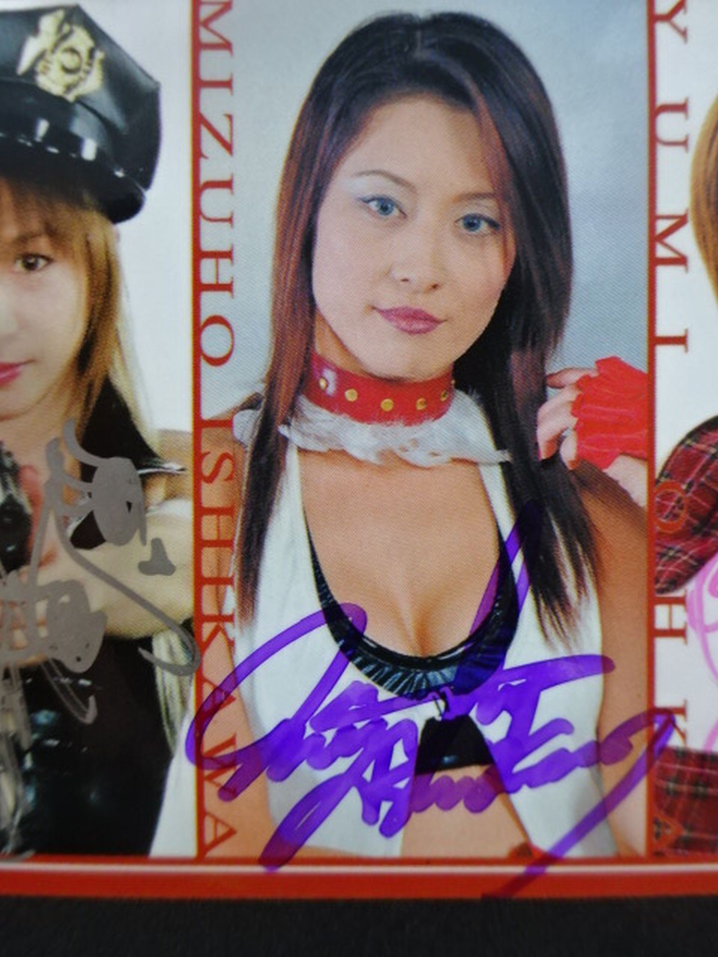 ATHTRESS jd'star panipani Emi Tojo & Mitsuho Ishikawa & Yumi Ohka  Official Tripleautographed card 