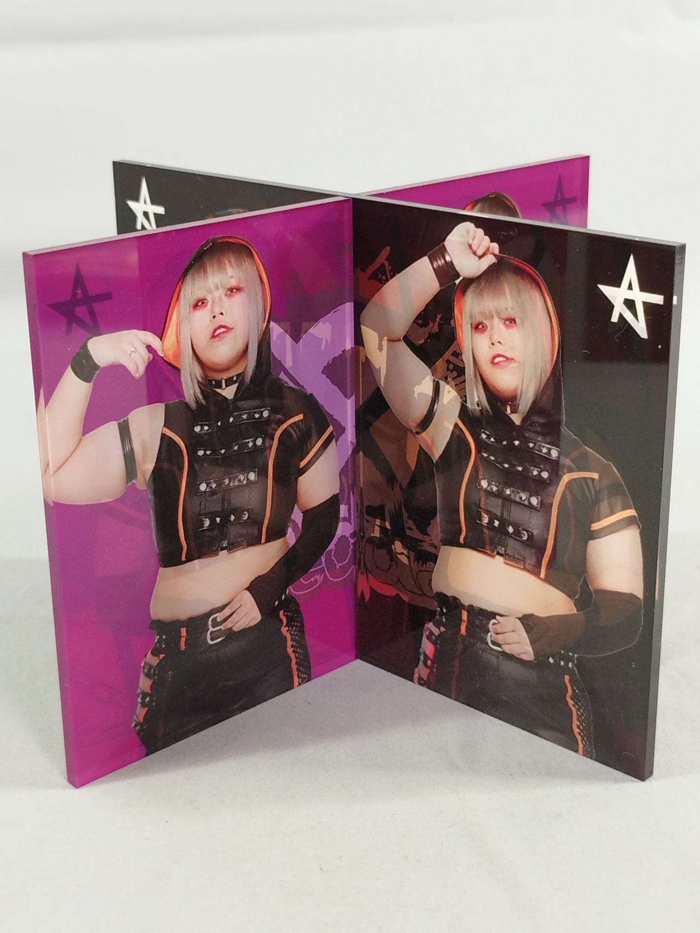 琉悪夏 スターダム アクリルクロススタンド
