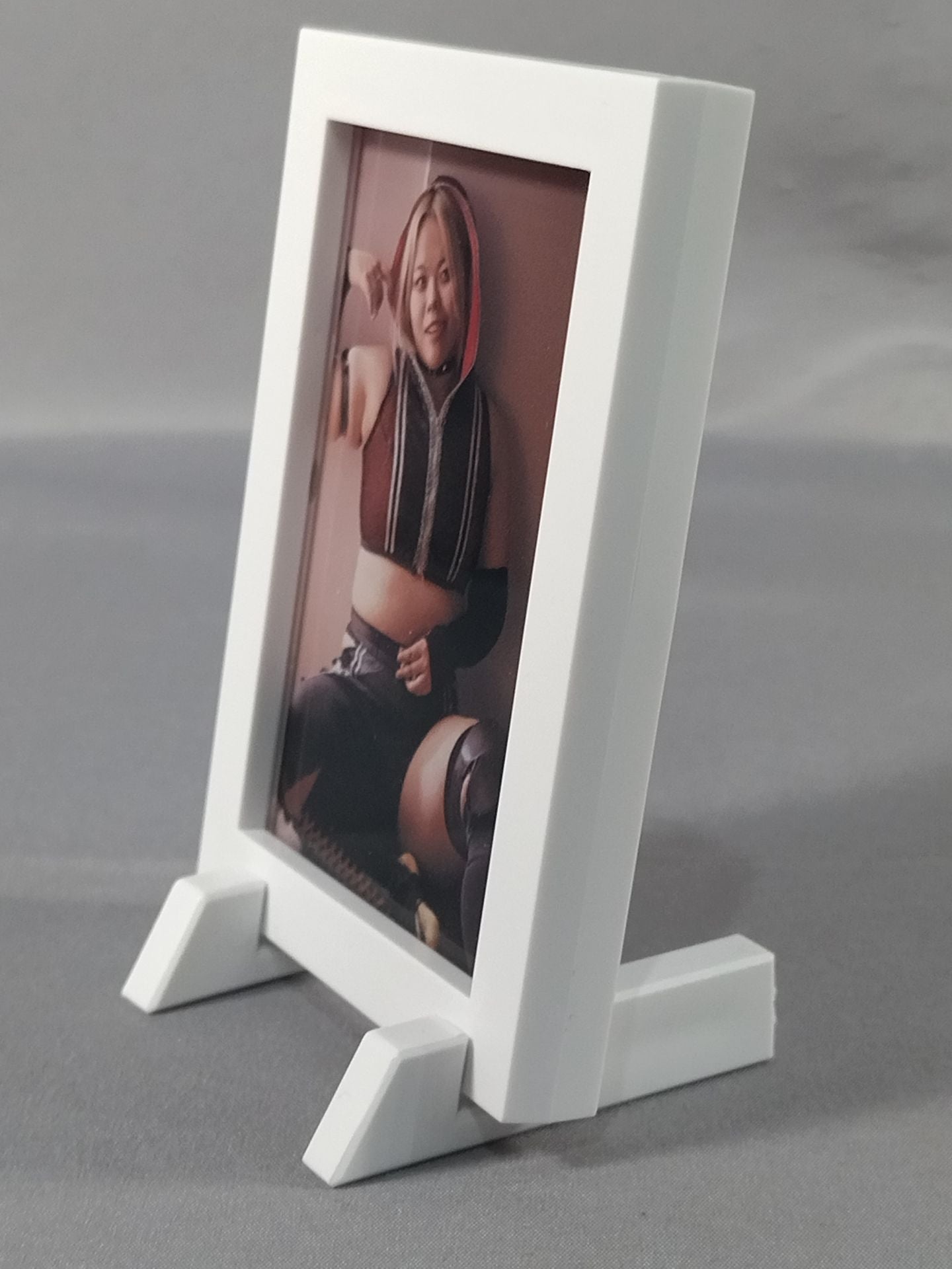 RUAKA  Pro-Photo  Frame Magnet