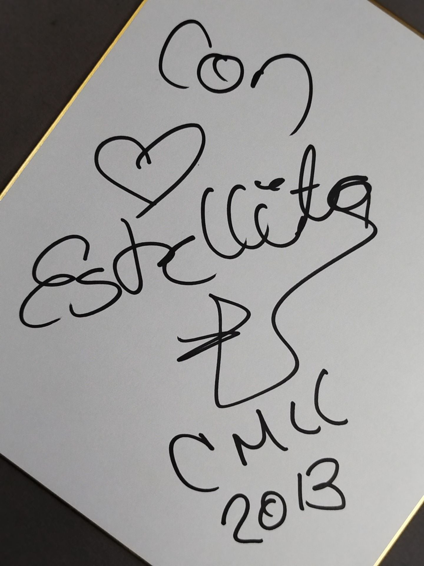 エストレジータ