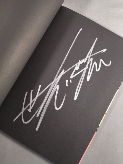 [Yoshiko  hand signed autograph ] Make Yoshiko's finest sweets!