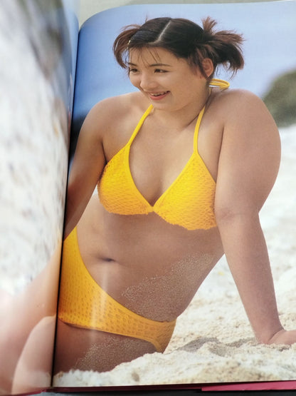 【直筆サイン入り】キャンディー奥津写真集 Candy