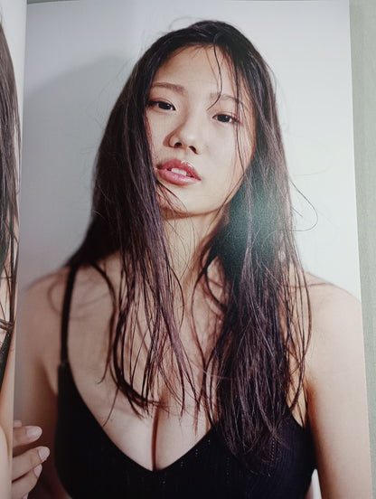 Miyu Amasaki  1st photo collection for the first time.