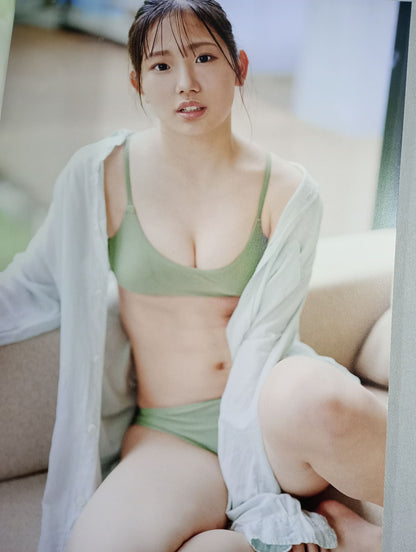 Miyu Amasaki  1st photo collection for the first time.