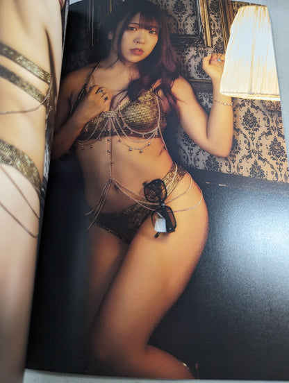 STARDOM VISUAL BOOK Bikiniing 12