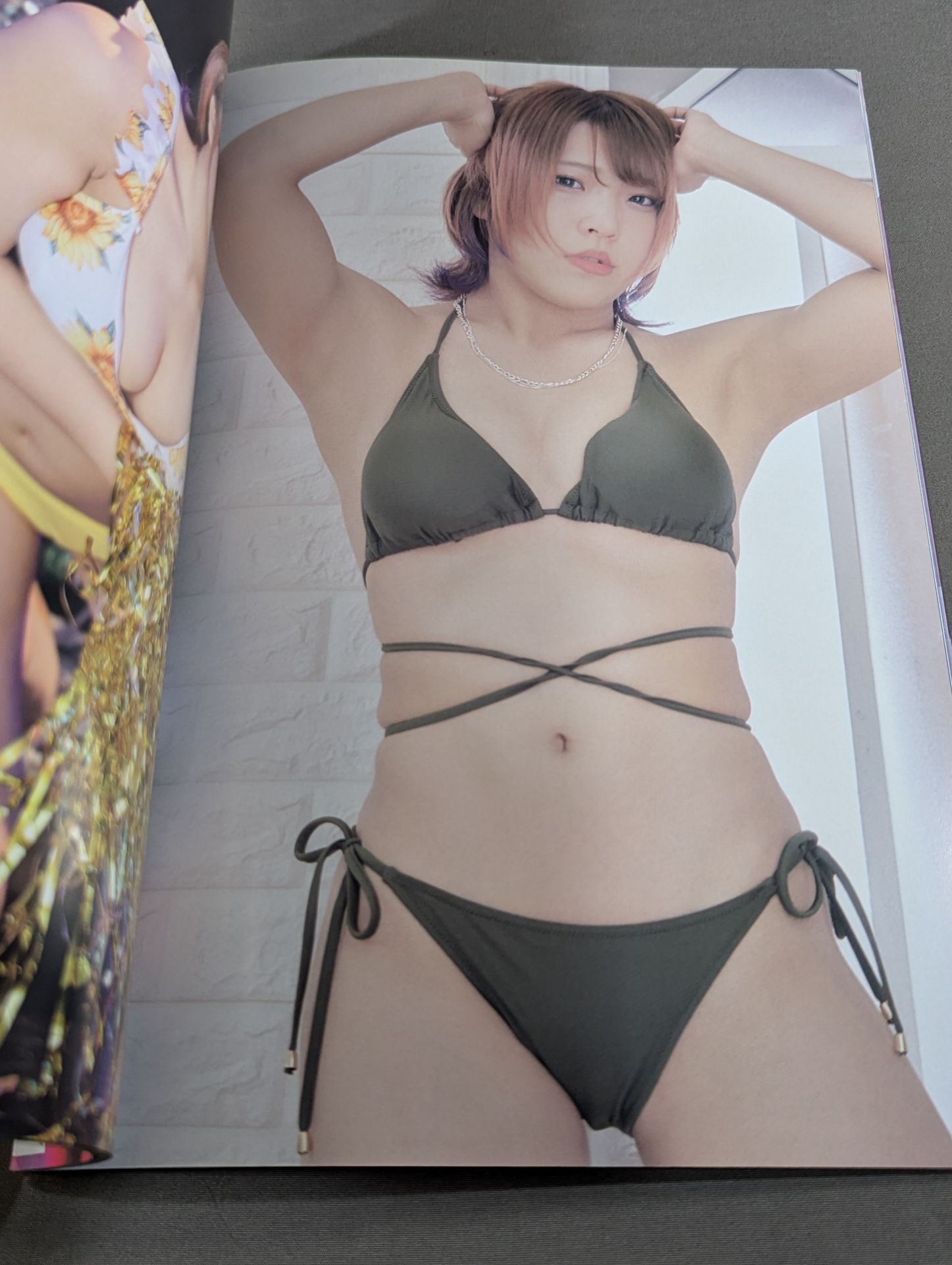 スターダム Bikiniing /サイン付 ひめか 直筆サイン入り】STARDOM VISUAL BOOK Bikiniing 10(受注