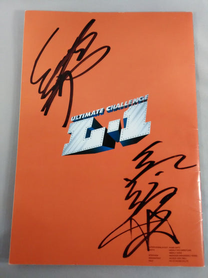 [2 fighters hand signed autograph 】LLPW / THE STRONGEST LADY ”L-1”