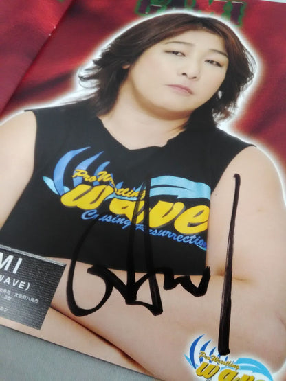 [5 fighters hand signed autograph Pro-wrestling  WAVE Official Pamphlet vol.51